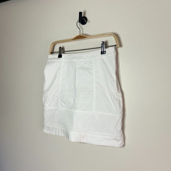Vintage Burberry London White Mini Golf Skirt size 2 - Picture 2 of 7